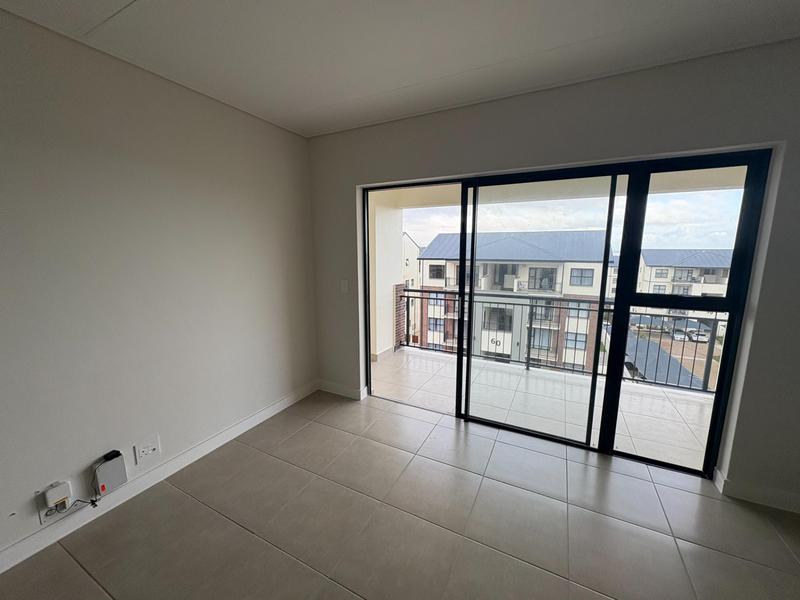 To Let 1 Bedroom Property for Rent in Richwood Western Cape